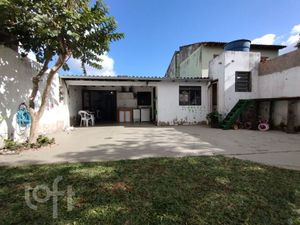 Image 4 - 879554