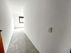 Image 16 - 879568