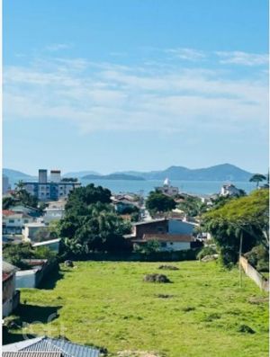 Image 1 - 879573