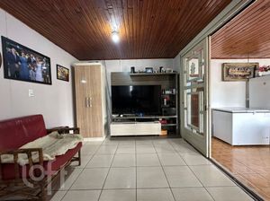 Image 17 - 879574