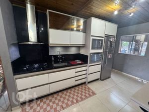 Image 1 - 879577
