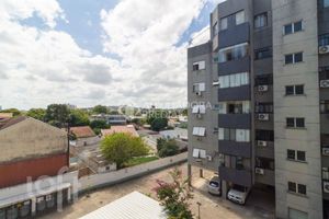 Image 16 - 879579
