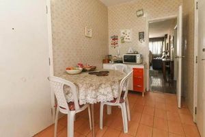 Image 14 - 879580