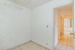 Image 70 - 879612