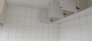 Image 19 - 879612