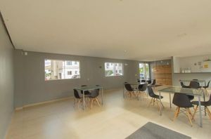 Image 15 - 879623
