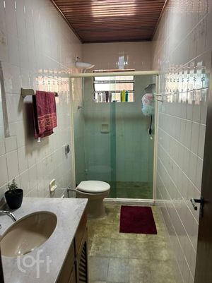 Image 8 - 879624
