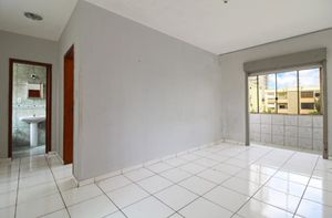 Image 2 - 879679