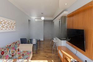 Image 3 - 879680