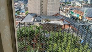 Image 28 - 879681