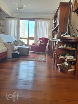Image 3 - 879684