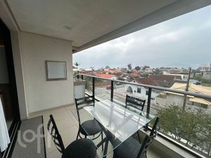 Image 17 - 879692