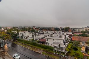 Image 26 - 879693