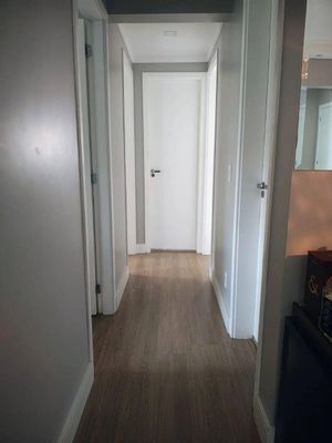 Image 37 - 879707