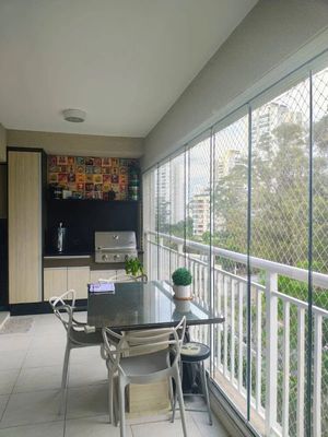 Image 1 - 879707