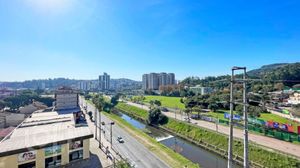 Image 38 - 879708