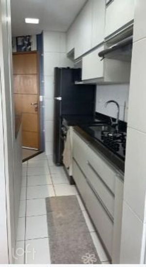 Image 8 - 879711