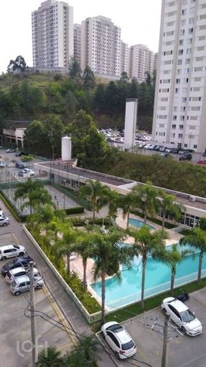 Image 13 - 879717