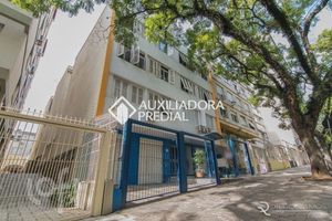 Image 1 - 879728