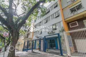 Image 8 - 879728