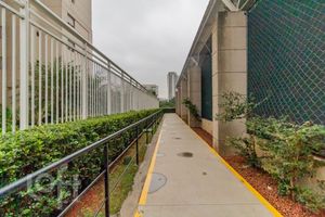 Image 60 - 879731