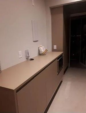 Image 1 - 879741