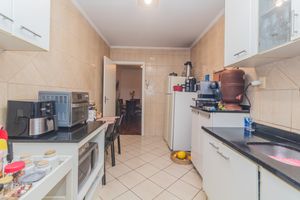 Image 20 - 879840