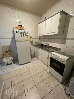 Image 9 - 879847