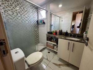 Image 10 - 879856