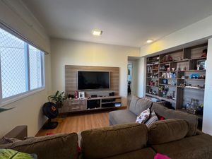 Image 21 - 879856