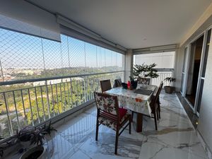 Image 1 - 879856