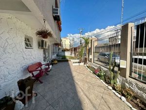Image 22 - 879865