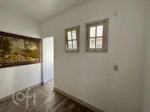 Image 4 - 879865