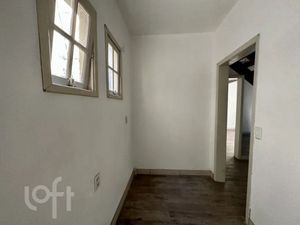 Image 3 - 879865