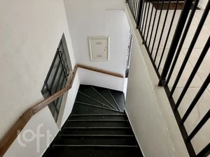 Image 20 - 879865