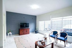 Image 31 - 879869