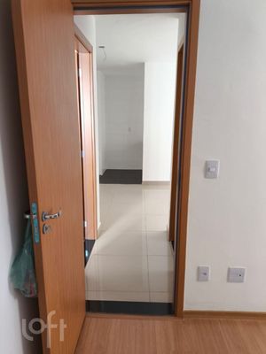 Image 11 - 879872