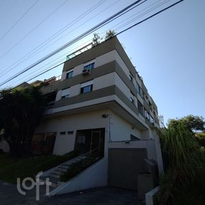 Image 11 - 879880