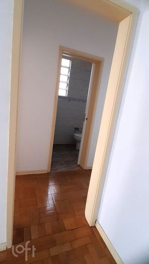 Image 8 - 879881