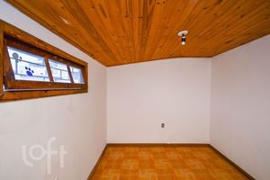 Image 30 - 879886