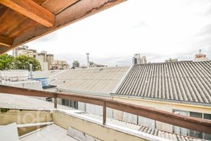 Image 19 - 879886