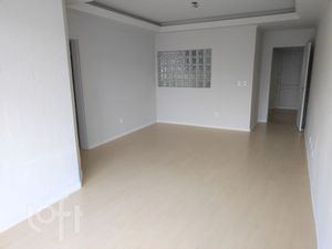 Image 1 - 879891