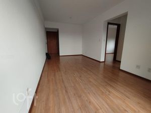Image 3 - 879896