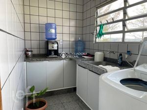 Image 14 - 879898