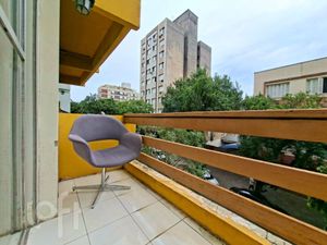 Image 8 - 879899
