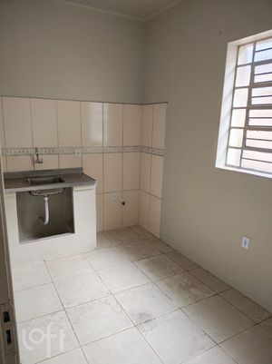 Image 11 - 879901