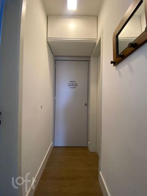 Image 10 - 879902