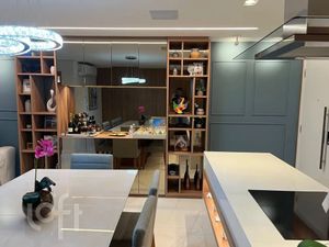Image 1 - 879913