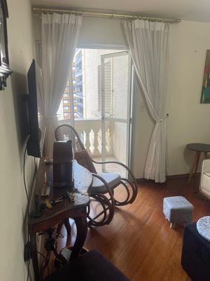 Image 3 - 879916