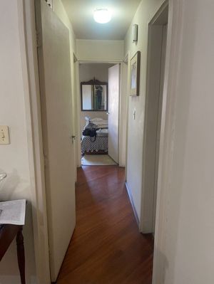 Image 7 - 879916